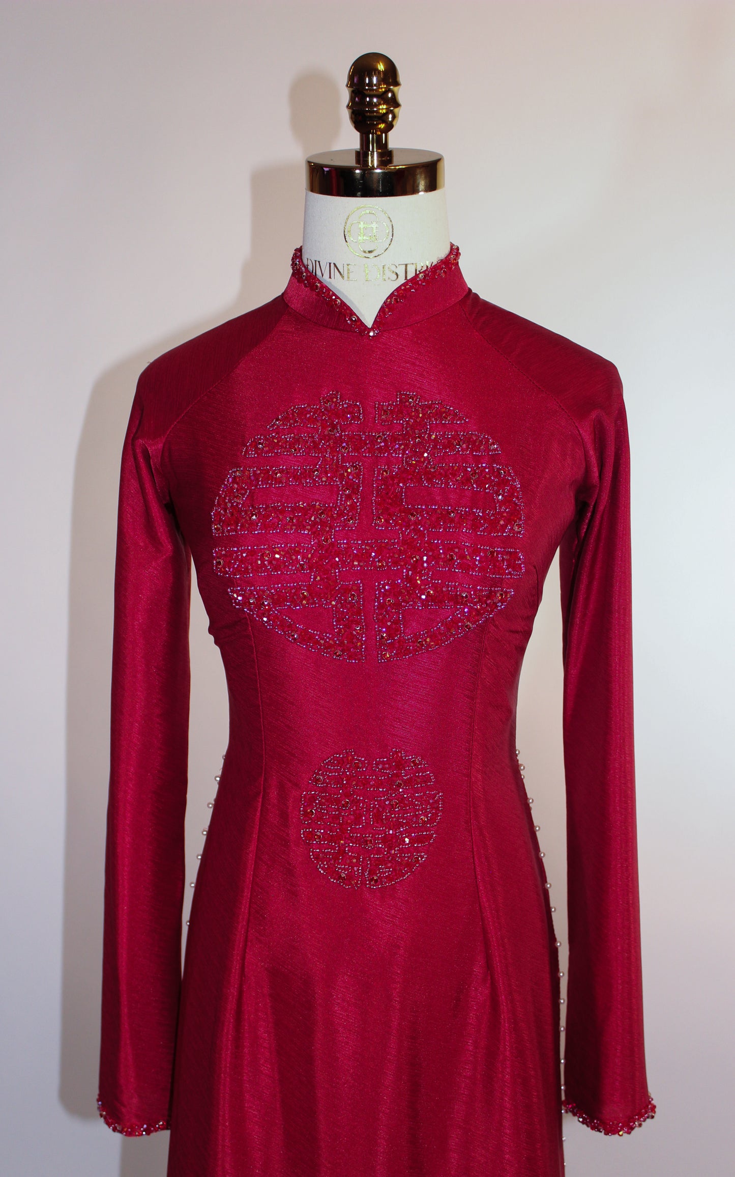 Kathryn Ao Dai